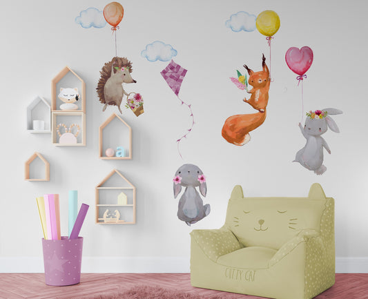Cute Flying Animals and Balloons Wall Stickers